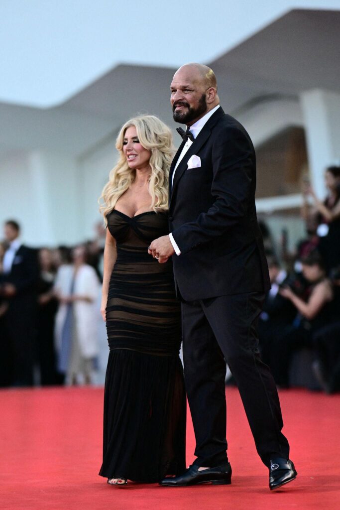 mark kerr wife
