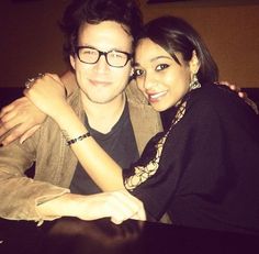 jonathan taylor thomas wife