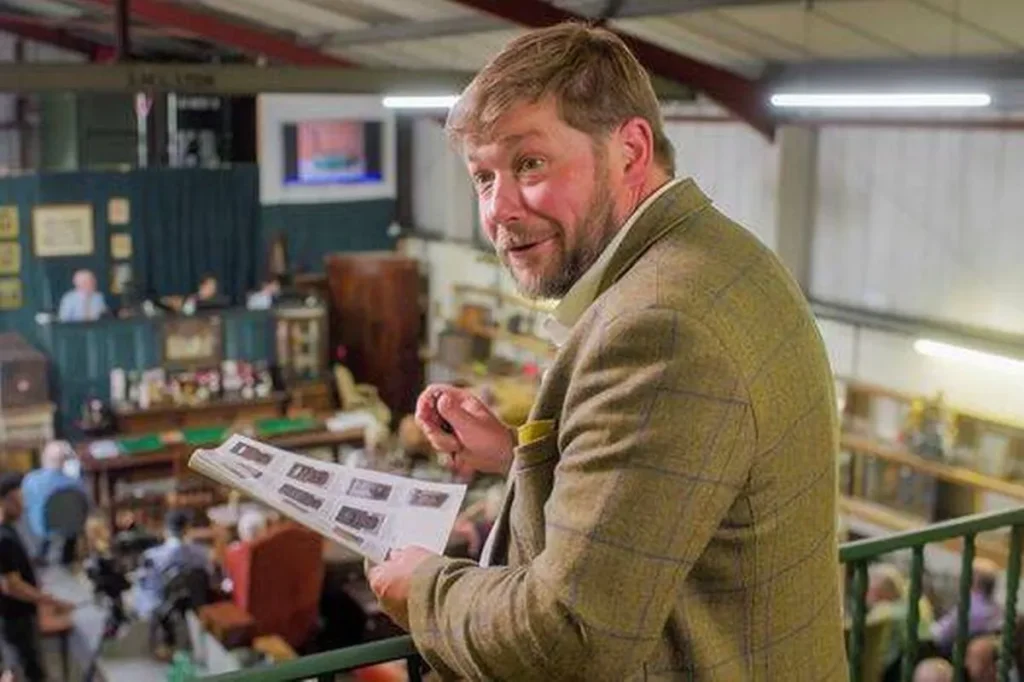 Angus Ashworth Angus Ashworth