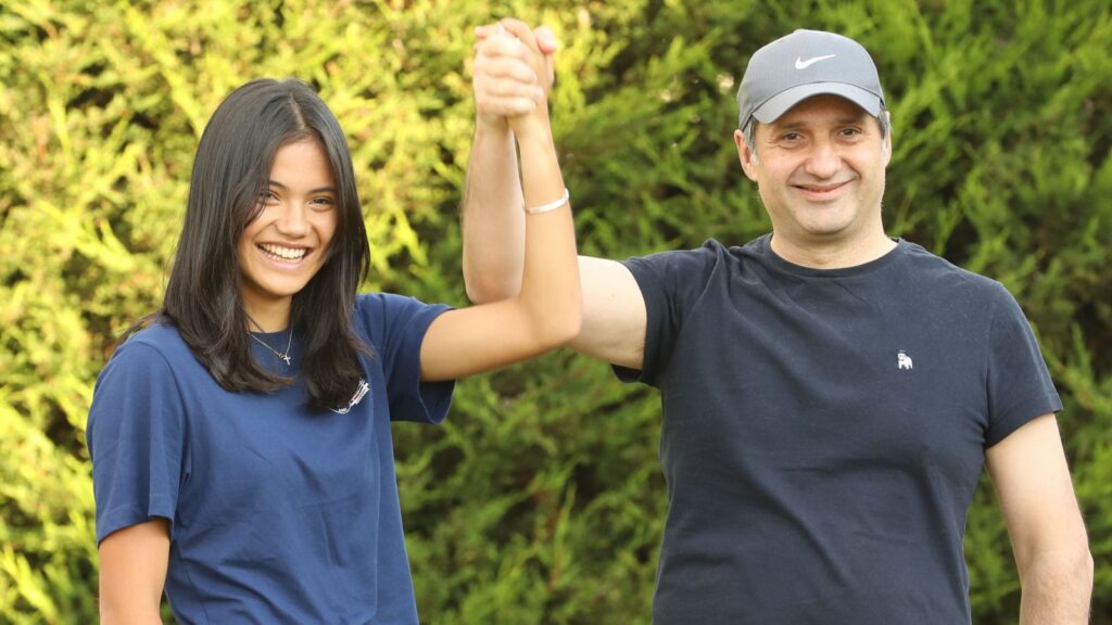 emma raducanu parents